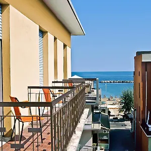 Tura 3* Bellaria-Igea Marina